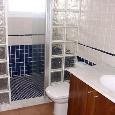 Villa Con Aire Acondicionado, Piscina Climatizada Y Vistas Al Mar *